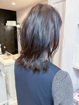 キャアリー(Caary) 福山人気ラベンダーグレージュ顔まわりウルフレイヤー鎖骨ミディ