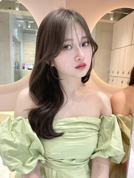 グロー 大宮(GLROW) 韓国 顔周り レイヤーカット ショコラベージュ グレージュ