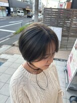 スペックホルダーミミ(Spec Holder mimi) ショートボブ オリーブグレージュ センターパート