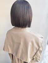 ヘアー アイス 御器所本店(HAIR ICI) ブラウンベージュ ショコラカラー 切りっぱなしボブ30代