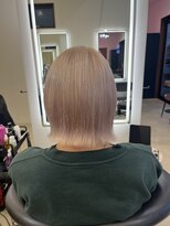 クオン 伊勢崎(QUON.)&nbsp;ホワイトベージュ