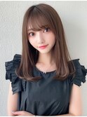 大人可愛小顔前髪顔まわりカットふんわりワンカールストレート