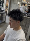 扱いやすい大人っぽいスパイキーショート