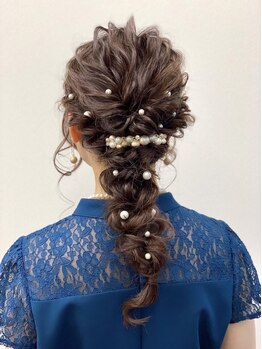 パチャールヘアー(PACAR HAIR)の写真/雰囲気やシーンに合わせてプロのStylistが可愛く華やかなスタイルを仕上げます♪特別な日はPACAR HAIRに!