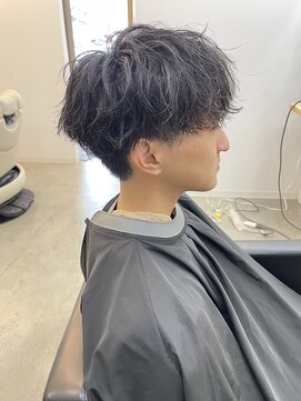 ザワン(The one) メンズパーマ/ツイスパ/シャドウパーマ/ツイスト/波打ち