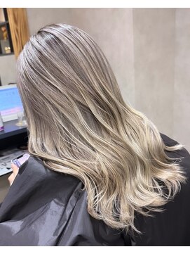 サニー 渋谷(SUNNY) バレイヤージュ、ハイライト、レイヤーカット、ダブルカラー