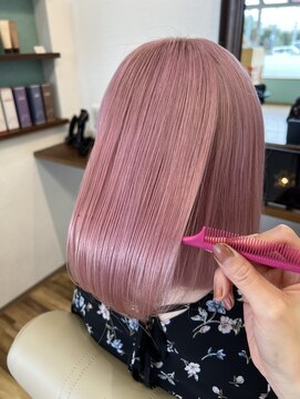 シュパーブ オリゾン(SUPERBE horizon) ハイトーン/ボブ/ピンクカラー