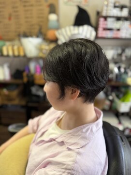 魔女の手仕事 重いヴェールを脱ぎ捨てて、新しい自分に出会うボブ!