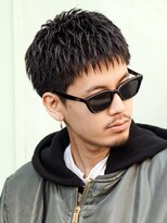 プロショップウェーブ セカンド(PRO SHOP WAVE II) フェード/スペインカール/センターパート/針金パーマ