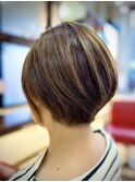 ショートボブ