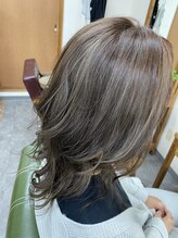 東京ヘアーサロン ハイライト×グレージュ/20代/30代/40代/50代/北本/桶川/鴻巣