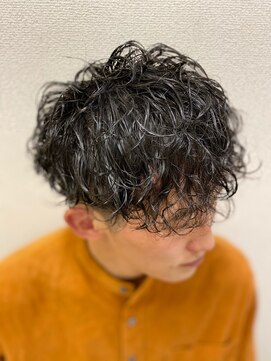 ヒロギンザ 新橋日比谷口店(HIRO GINZA) 最新ツイストスパイラル【新橋　日比谷　内幸町　理容室　床屋】