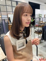 レオ(LEO.)&nbsp;柔らかセミロング