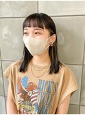 インナーカラー ハイライト ぱっつん前髪 オン眉