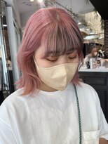 ヘアーアンドメイク ビス(HAIR&MAKE bis)&nbsp;前髪インナー×ペールピンクカラー
