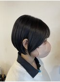 コンパクトショートボブ