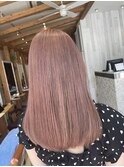 ピンクベージュブリーチインナーカラーハイライトイヤリング