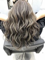 アオアクア バイ グルグル 小岩店(ao akua by GULGUL)&nbsp;悪目立ちしない☆大人ハイライトカラー