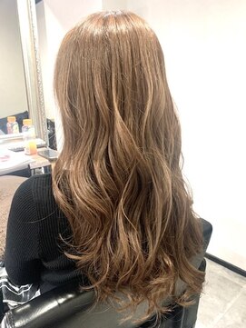 ブレラ ヘアー デザイン(Brella hair design) 【Brella hair design】ブリーチ無☆Wカラー×シルバーベージュ