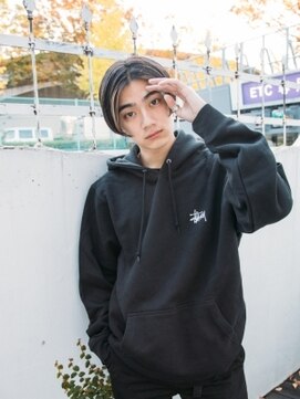 ルシードスタイル キューブ メンズ(LUCIDO STYLE Cube men's) 大人センターパート