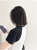 YOKE 切りっぱなしボブレイヤーボブ外ハネアッシュグレージュ