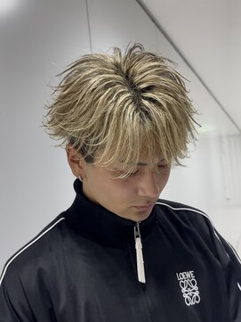 エデアンルクラ 下通(EDEAN Leclat) 熊本フェザーパーマ フェザーショート シースルーフェザー