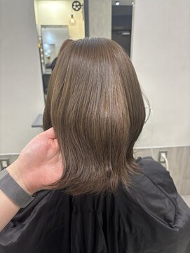 ジゼル 博多(GiseL) S/ブリーチなしWカラー グレージュ