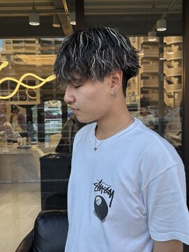 髪屋 紬 メンズ/メンズパーマ/メンズカット/波巻きパーマ