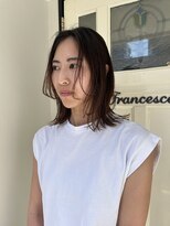 フランチェスカ(Francesca)&nbsp;レイヤーカット/切りっぱなし/簡単スタイリング/前髪パーマ