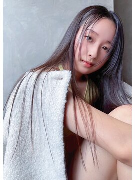 ホフ 大阪心斎橋店(F.O.F) ブリーチグレージュベージュショートボブショートレイヤー学割