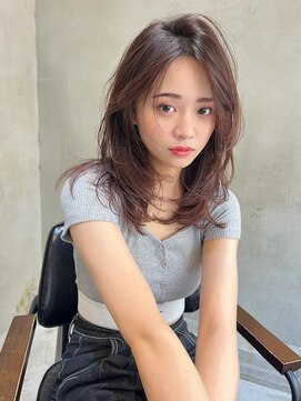 エイチ(H eitf) H【eitf】　原宿　表参道