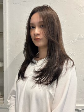 テンバイシオミエイチ(10 by shiomi H) オリーブグレージュ×ロングレイヤー