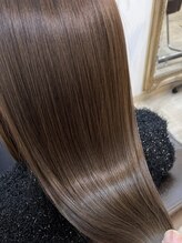 リリーズ ヘア(Lily's Hair)