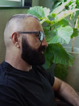 ダウズバーバーショップ 渋谷(dau's barber shop) ショート 理容室 バーバー リクルート ビジネスヘア 短髪