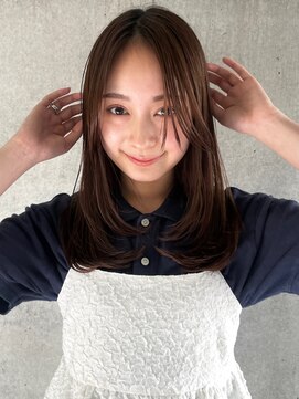 ラフ フロム ガーデン(Laf from GARDEN) ミディアム/レイヤーカット/顔周りカット/透明感カラー