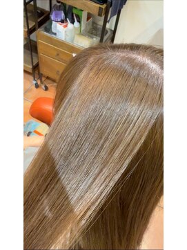 ダアッカ(da acca) 【髪質改善、ナチュラルブラウン】河原町/三条/縮毛矯正/艶髪