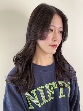 イーストハムアネーロ(EAST HAM anello) ロングレイヤー/ナチュラル/センターパート/ふんわりカール