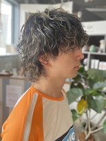 オラプラノ(olaplano)&nbsp;【垢抜け】メンズデザインパーマ&ハイライト