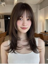ケシキ 表参道 原宿(kesiki.)&nbsp;ミディアムレイヤー顔周りカットハッシュカットワンホンレイヤー