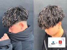 ネイビー 表参道(NAVY)の雰囲気（フェザーパーマを作り出したサロン(メンズ/men's/表参道men's)）