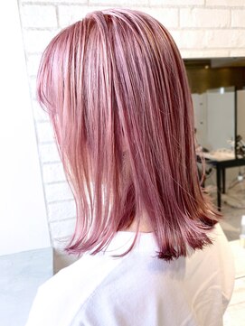 アイティー バイ アルバム 浦和店(IT by ALBUM) ペールピンク_ハイライトカラーセミウェットウェーブ_ba305431