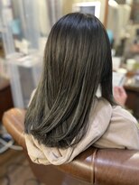 ヘアスタジオ トランク(Hair Studio TRUNK) ダークグレージュハイライト