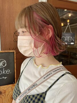 ヨーク(yoke.) 高発色なインナーカラーピンク