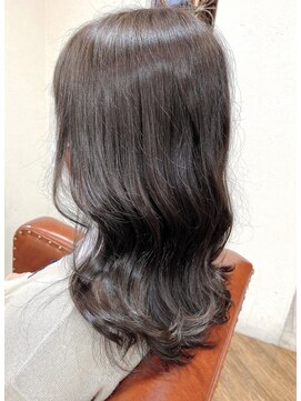 サンカク(SAN KAKU) 韓国風スタイル