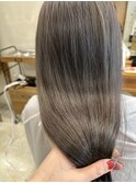 シルバーグレージュ