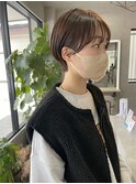 耳掛けショートボブ