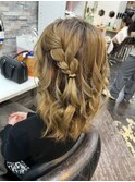 ツイン編み込みハーフアップ