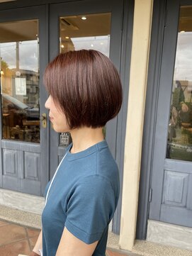 ラポール(RAPPORT) 女性らしい丸いショートボブ