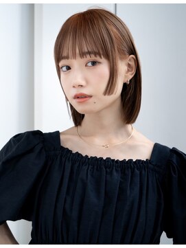 レノラ 本町(LENORA) 20代30代大人かわいいナチュラル暗髪エアーストレートヘア