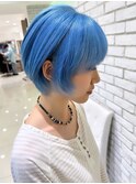 ペールブルー